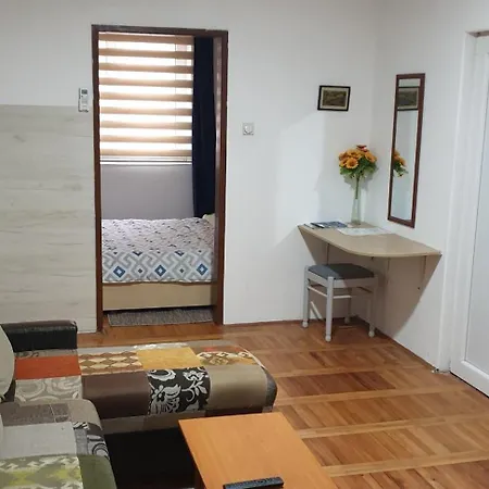Center 1 Apartmán